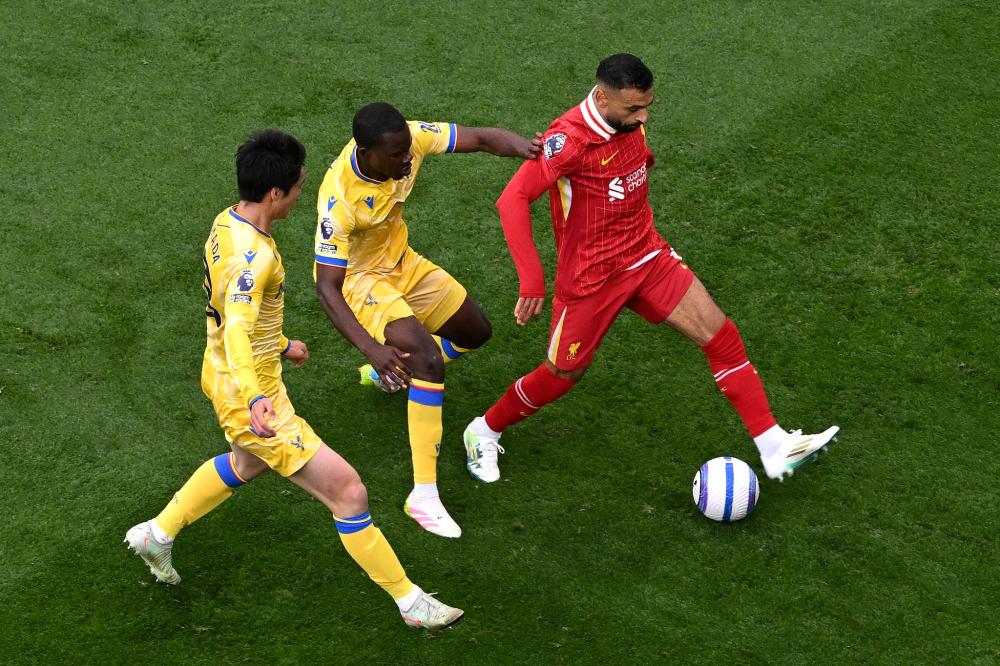 梅西助攻帽子戏法再次爆红全网